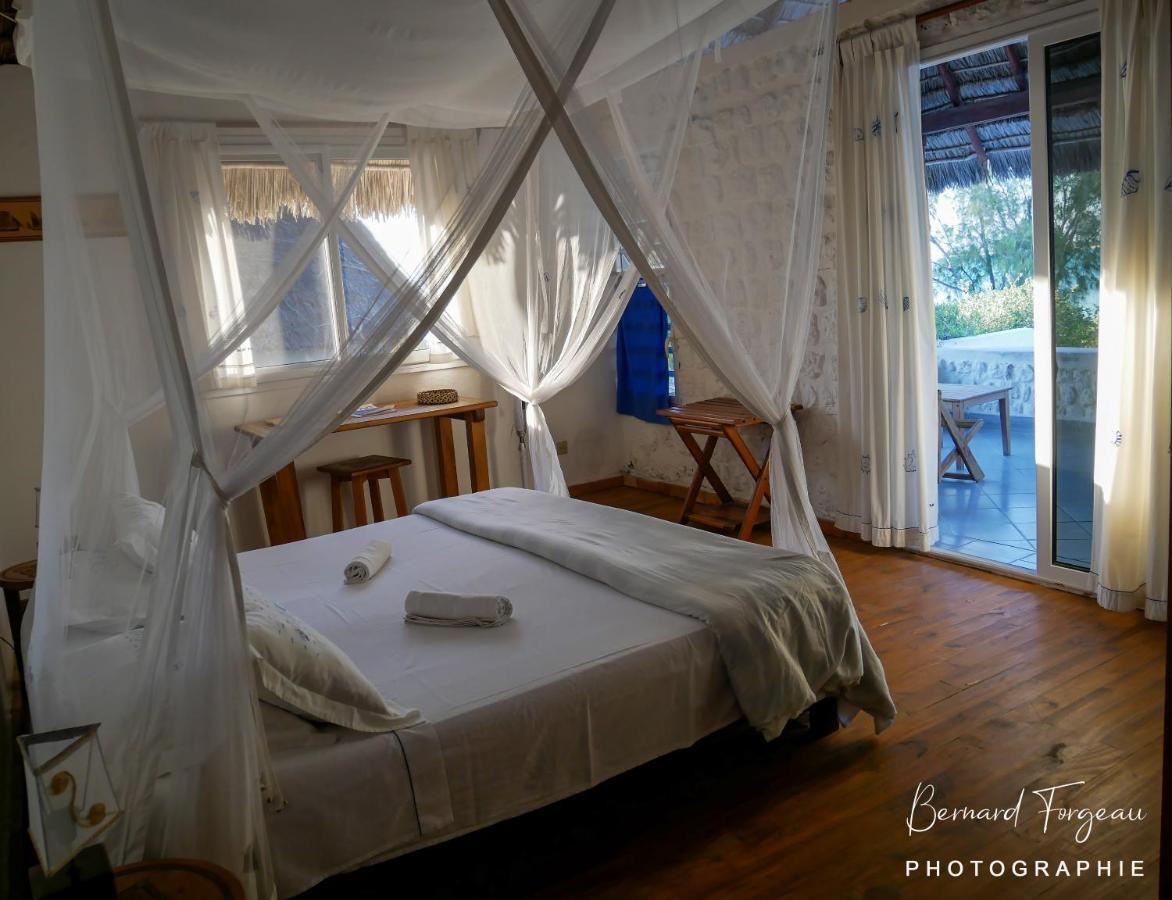 Отель Salary Bay Tsifota Экстерьер фото