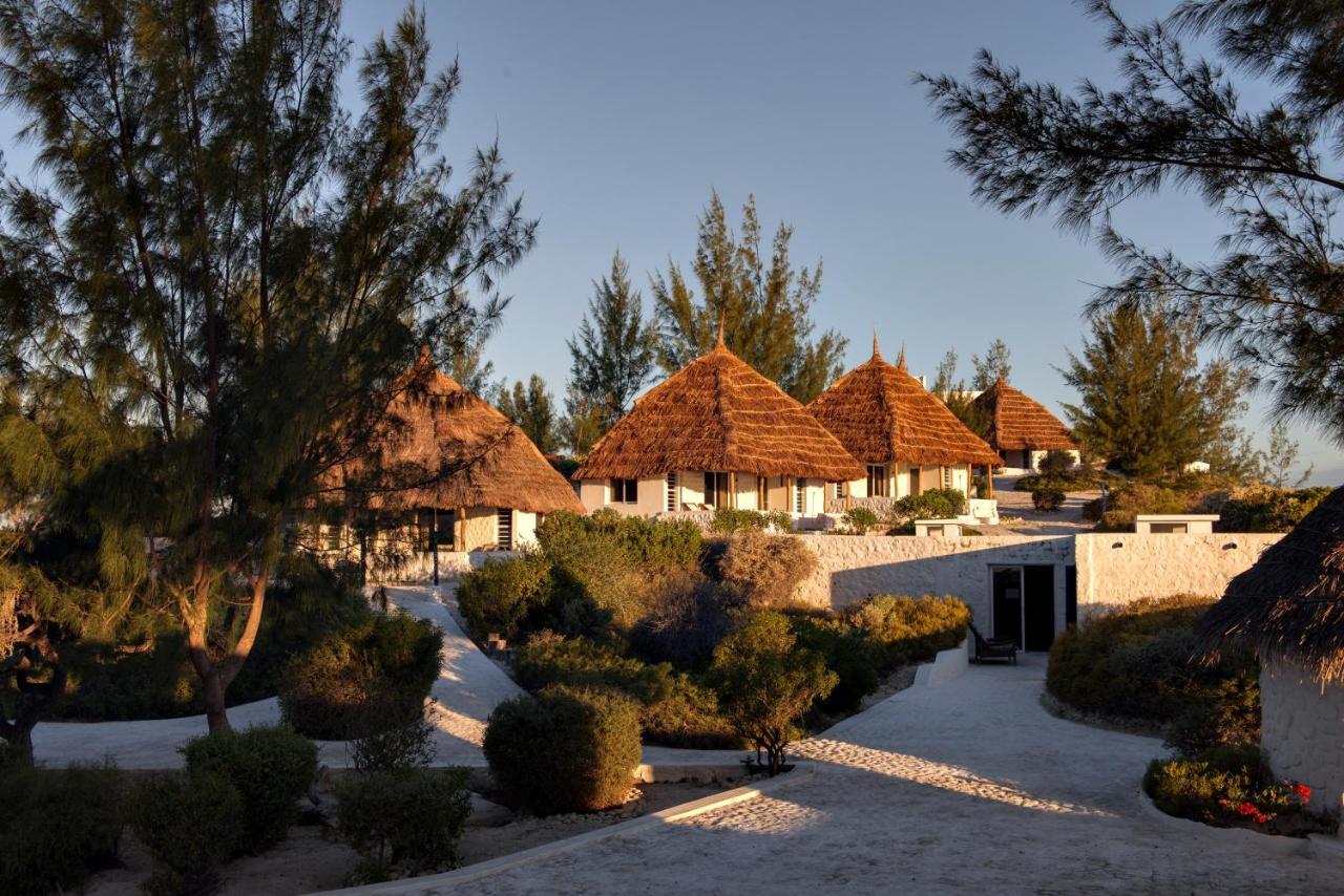 Отель Salary Bay Tsifota Экстерьер фото